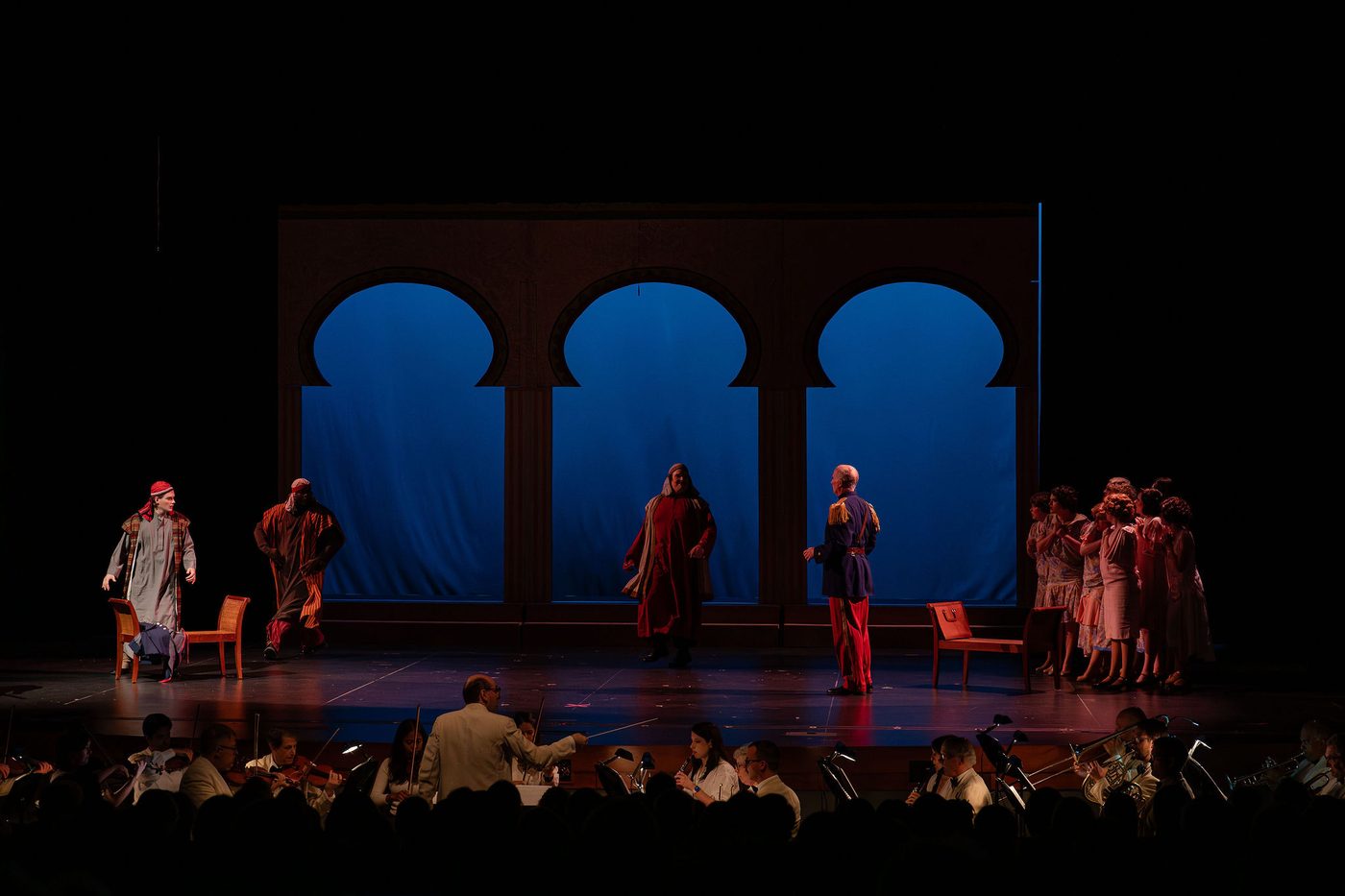 The terrace at night, wide stage